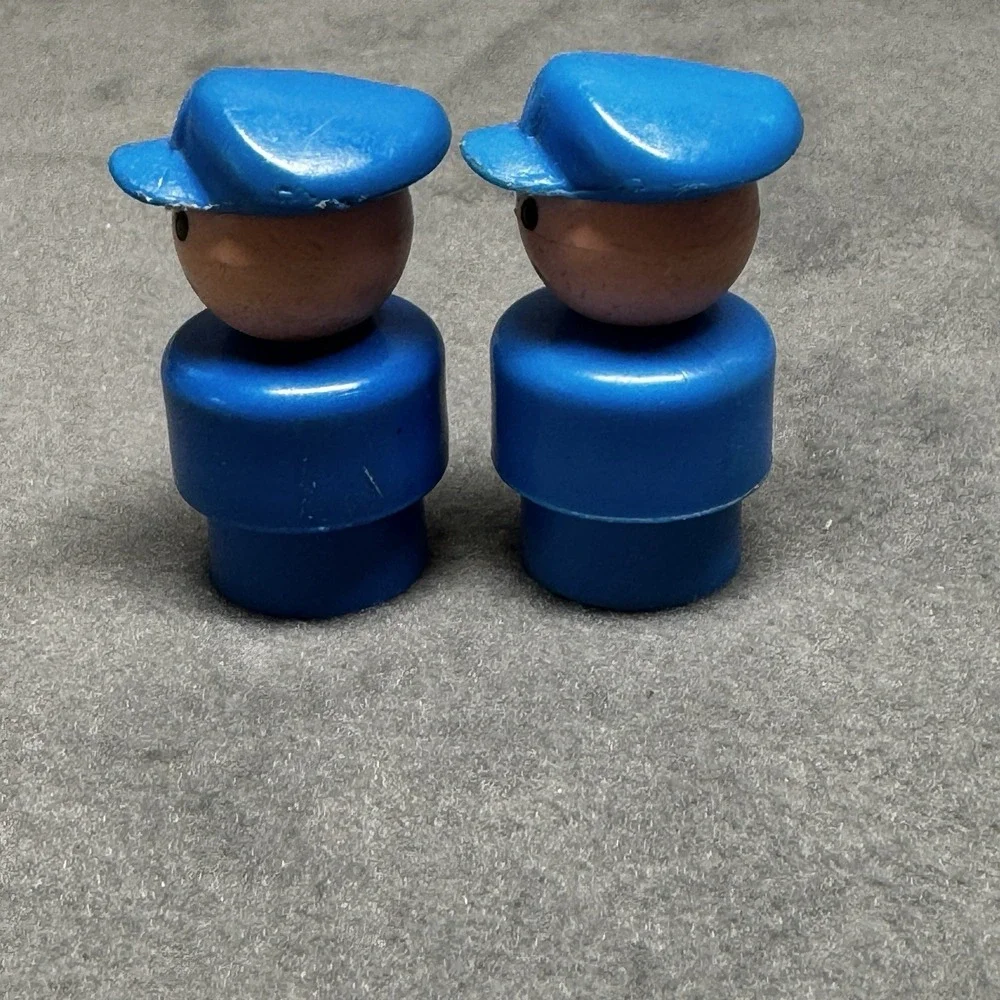 Vintage Fisher Price little people lot/2 blue plastic mailman pilot police man